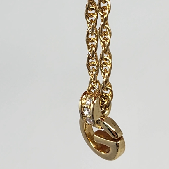 Givenchy Vintage Necklace - Picture 6 of 13